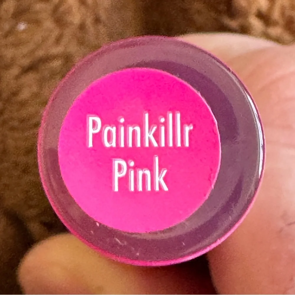 Too Faced Lip Injection Extreme - Painkillr Pink - Picture 9 of 12
